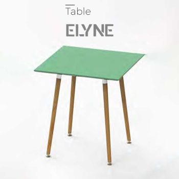 Table SCANDINAVE CARRÉE 